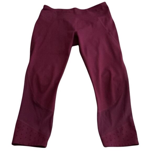*HOST PICK* Athleta Capri Ventilated Athletic Pants 3/4 Leggings S - Picture 3 of 5